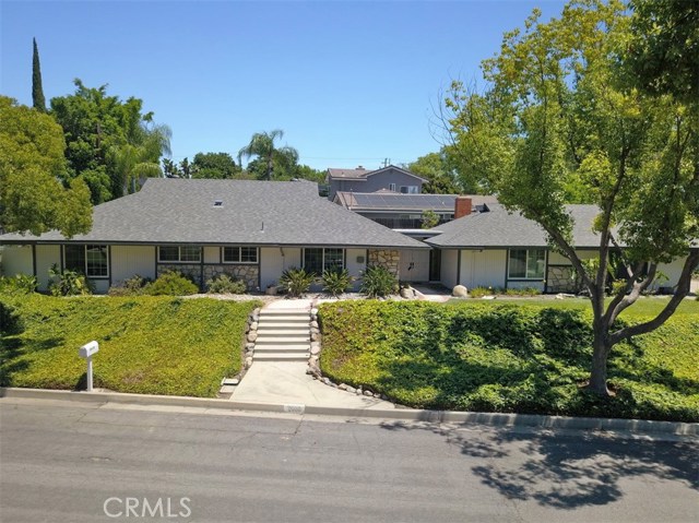 2600 Coronado Dr, Fullerton, CA 92835