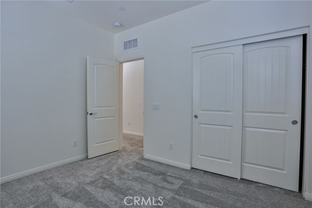 1957 S Hartford Place, San Bernardino CA: https://media.crmls.org/medias/246d8eff-020b-4507-a740-970f92230cbc.jpg