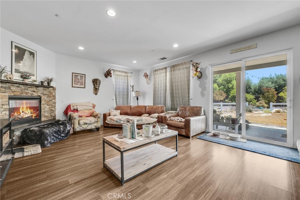 MLS #IV25166098 img 7