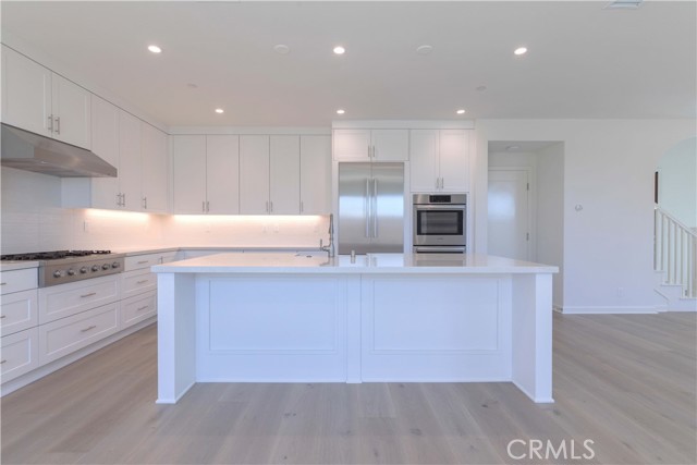 Detail Gallery Image 7 of 39 For 113 Escala, Irvine,  CA 92618 - 4 Beds | 4 Baths