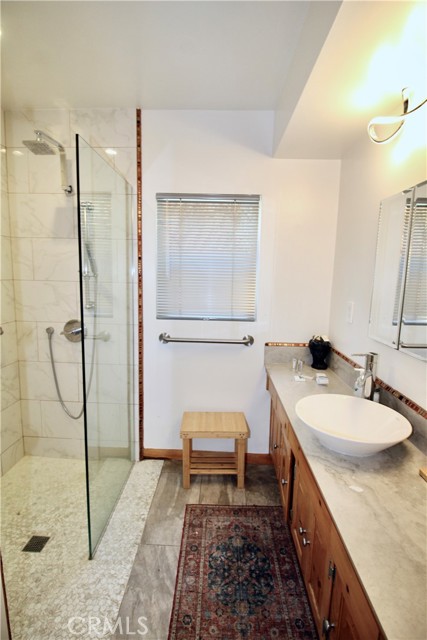 Detail Gallery Image 16 of 25 For 4968 Reforma Rd, Woodland Hills,  CA 91364 - 4 Beds | 2 Baths