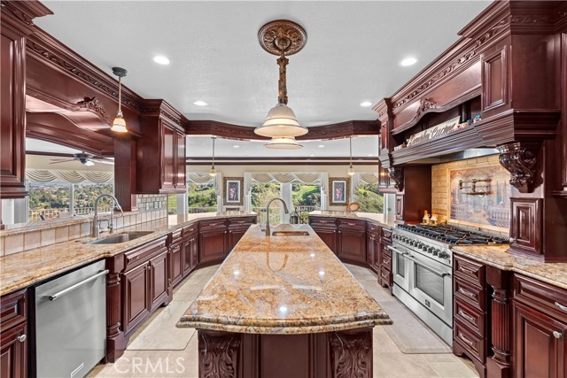 Detail Gallery Image 17 of 75 For 1603 Calle Cristina, San Dimas,  CA 91773 - 5 Beds | 5/1 Baths