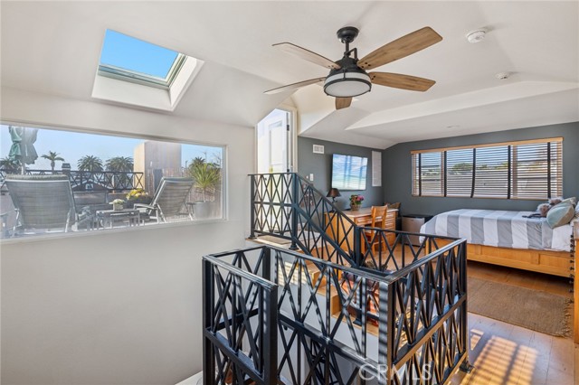 Detail Gallery Image 21 of 29 For 610 Marigold Ave, Corona Del Mar,  CA 92625 - 3 Beds | 3/1 Baths