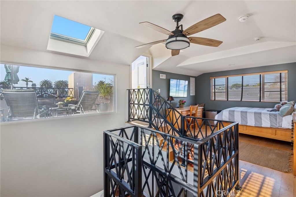 MLS #OC25275591 image #20