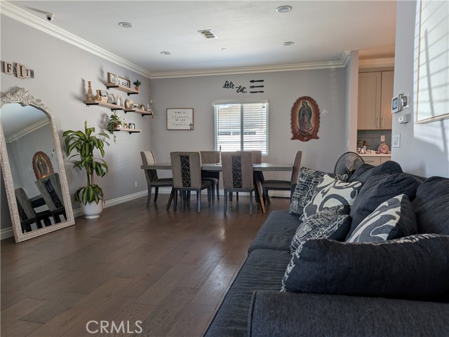 Detail Gallery Image 5 of 27 For 24116 Kernwood Dr, Moreno Valley,  CA 92557 - 4 Beds | 2 Baths
