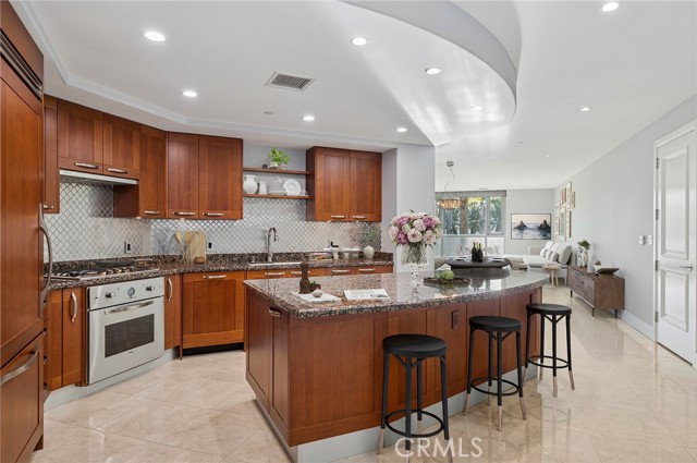 Detail Gallery Image 39 of 39 For 5047 Scholarship, Irvine,  CA 92612 - 1 Beds | 1/1 Baths