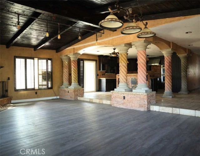 MLS #WS25265070 image #5