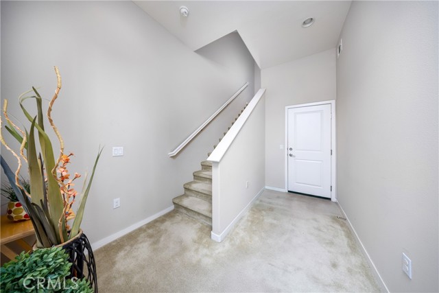 Detail Gallery Image 2 of 26 For 718 Central Ave, Upland,  CA 91786 - 3 Beds | 3/1 Baths