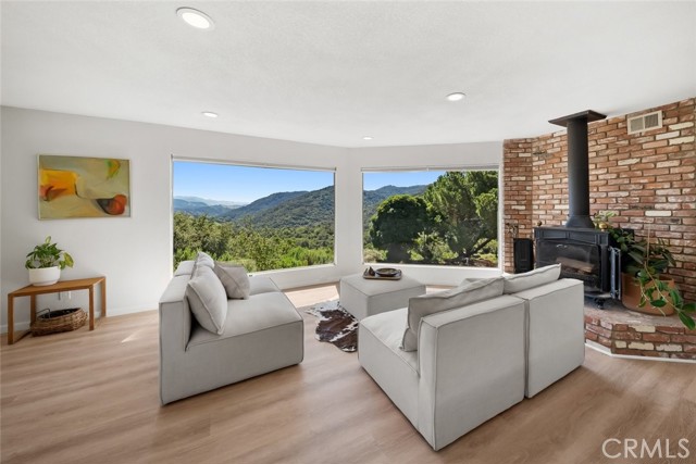 Detail Gallery Image 7 of 75 For 9954 Wildflower Rd, Santa Maria,  CA 93454 - 4 Beds | 2 Baths