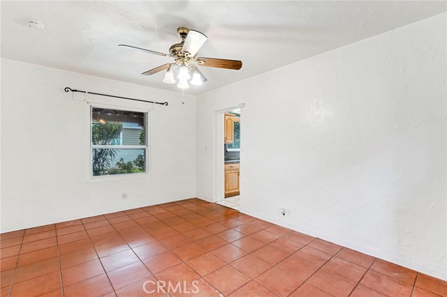 Detail Gallery Image 17 of 35 For 815 W Yosemite, Madera,  CA 93637 - 2 Beds | 1 Baths