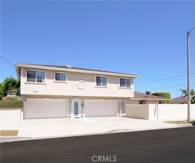 1569 W 218th Street, Torrance CA: https://media.crmls.org/medias/2474c39e-8b13-46de-8baf-eacbb169967a.jpg