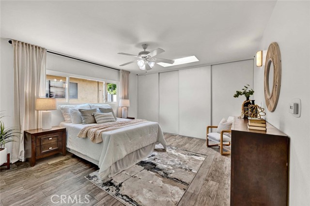 1981 Mitchell Avenue, Tustin CA: https://media.crmls.org/medias/2474f07d-c09a-46a9-9978-8d04257bc356.jpg