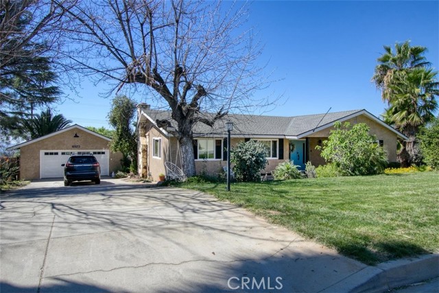 Detail Gallery Image 3 of 61 For 11758 Grant St, Yucaipa,  CA 92399 - 4 Beds | 2 Baths