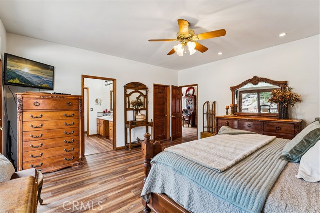 32360 Pine Manor Lane, Running Springs, CA 92382