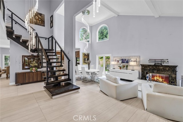 Detail Gallery Image 4 of 53 For 25432 Nottingham Ct, Laguna Hills,  CA 92653 - 5 Beds | 4/1 Baths