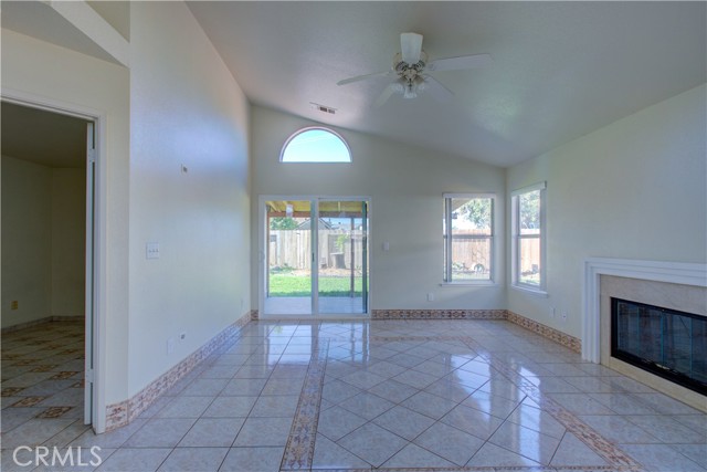 Detail Gallery Image 13 of 51 For 1175 Tawny Ln, Turlock,  CA 95380 - 4 Beds | 2 Baths