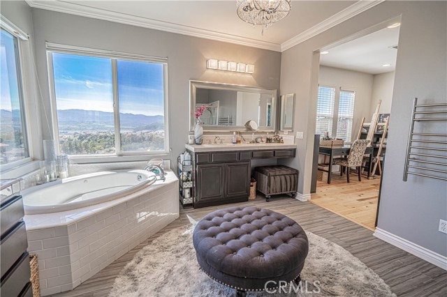 Image 28 of 41 For 28076 Bridlewood