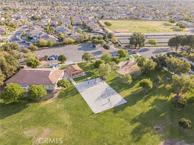 45077 Corte Bravo, Temecula CA: https://media.crmls.org/medias/24774e98-8426-41ad-8d91-00bd7cc8ef26.jpg