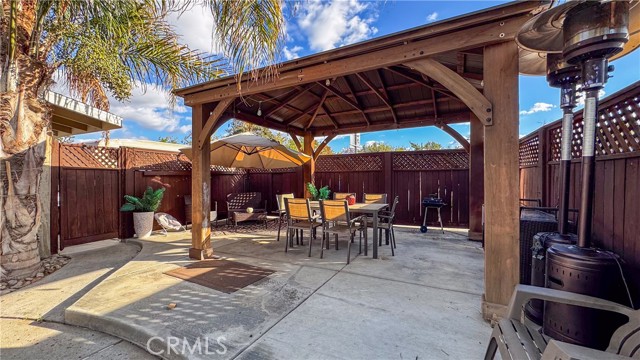 Detail Gallery Image 38 of 42 For 201 Oleander, Bakersfield,  CA 93304 - 4 Beds | 2 Baths