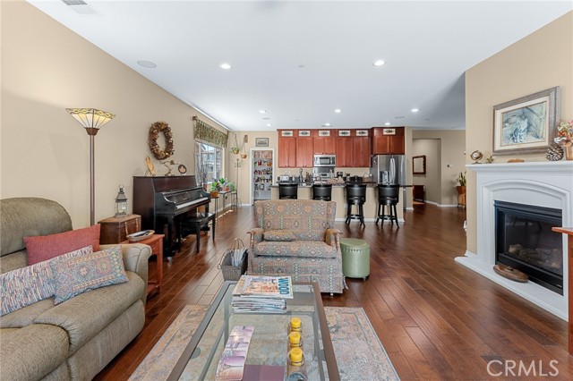 4011 Blackberry Drive, San Bernardino CA: https://media.crmls.org/medias/2477998d-9df5-4caf-aaf7-1b9ab4e7c3e6.jpg