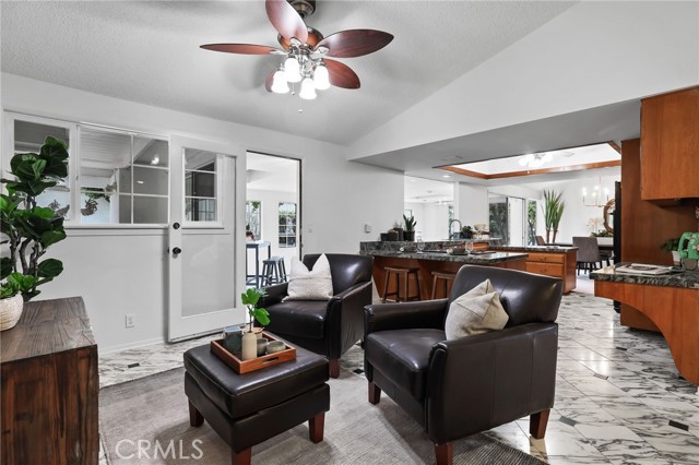 Detail Gallery Image 28 of 42 For 11101 Martha Ann Drive, Rossmoor,  CA 90720 - 3 Beds | 2 Baths