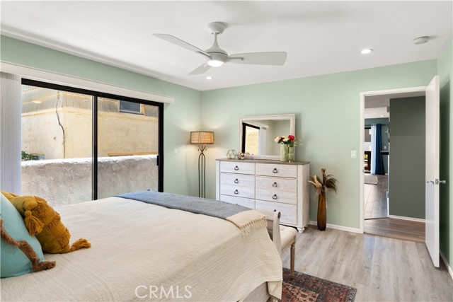1425 E 2nd Street, Long Beach CA: https://media.crmls.org/medias/24781e64-89cf-49f7-a63c-0e570e07ee0b.jpg