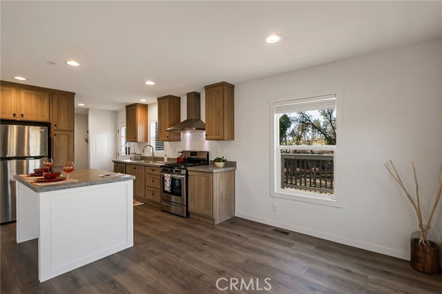 1562 Hemlock Lane, Paradise CA: https://media.crmls.org/medias/2478a519-ae2a-4850-a815-09155ee9e1e0.jpg