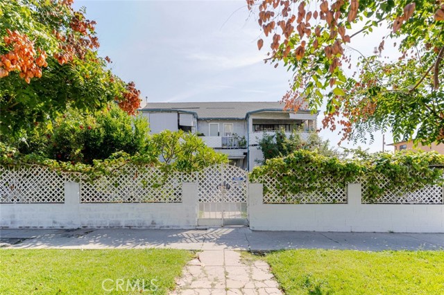 Detail Gallery Image 31 of 32 For 1716 3/4 Winona Bld, Los Angeles,  CA 90027 - 2 Beds | 2 Baths