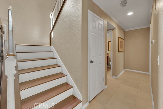 Detail Gallery Image 13 of 39 For 907 Pineridge St, Upland,  CA 91784 - 4 Beds | 2/1 Baths