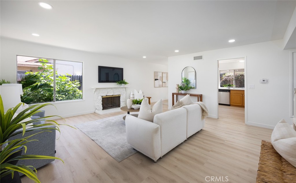 1130 Sheffield Street — photo 5
