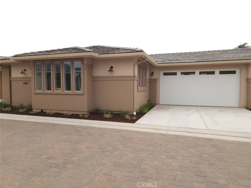 1420 Ronald Way