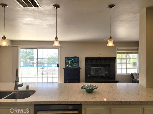 Detail Gallery Image 21 of 35 For 16334 Ridge View Dr, Apple Valley,  CA 92307 - 4 Beds | 2/1 Baths