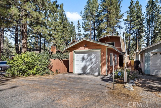 337 W Sherwood Boulevard, Big Bear City, CA, 92314 337 W Sherwood Boulevard, Big Bear City, CA, 92314