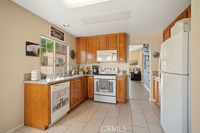 Detail Gallery Image 12 of 32 For 28297 Valombrosa Dr, Menifee,  CA 92584 - 2 Beds | 2 Baths