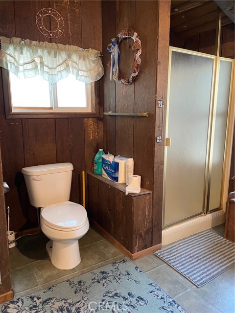 Detail Gallery Image 28 of 29 For 320 Starvation Flats Rd, Big Bear Lake,  CA 92315 - 4 Beds | 2 Baths