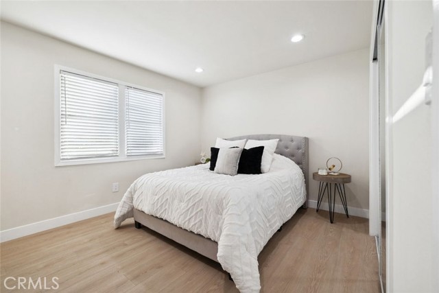 12750 Rajah Street, Sylmar CA: https://media.crmls.org/medias/247c5d44-ce38-48bf-9364-125583c6a2df.jpg