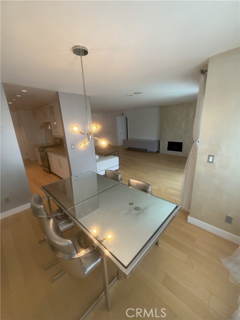 1940 N Highland Avenue, Los Angeles CA: https://media.crmls.org/medias/247ce1c8-a001-4d58-a86f-4e50fdad9207.jpg