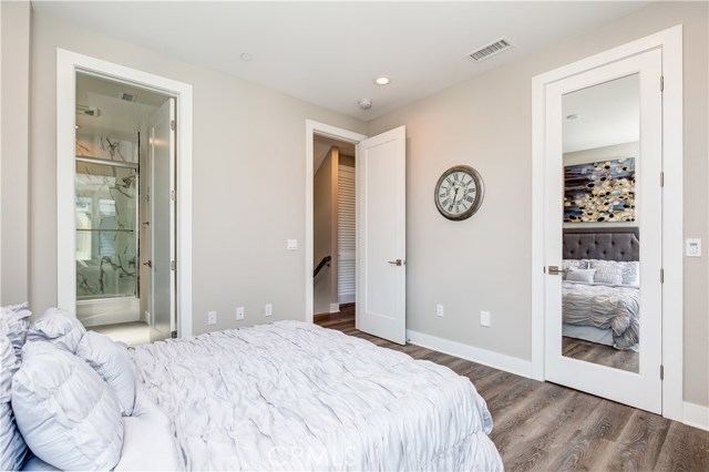 Detail Gallery Image 22 of 28 For 2068 Maple Ave #D,  Costa Mesa,  CA 92627 - 3 Beds | 2/1 Baths