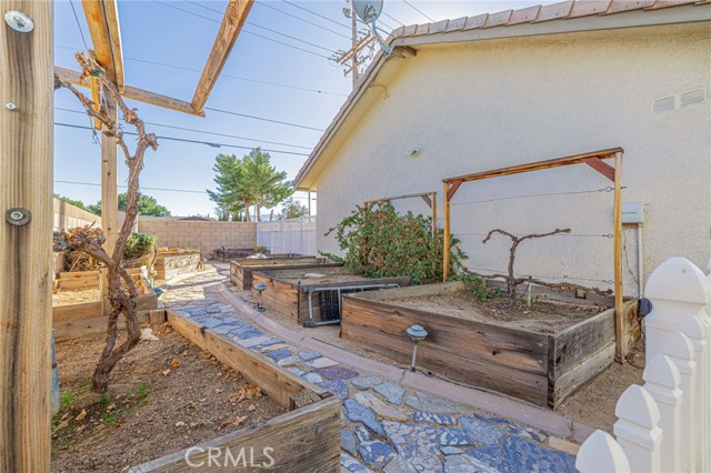 Image 65 of 72 For 2534 Desert Rose Drive