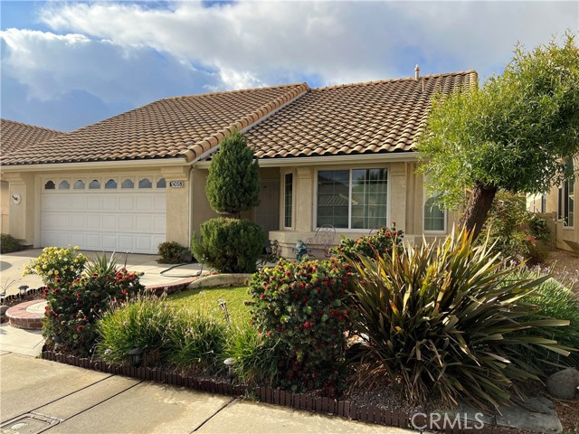 Detail Gallery Image 1 of 15 For 1095 Riviera Ave, Banning,  CA 92220 - 3 Beds | 2 Baths