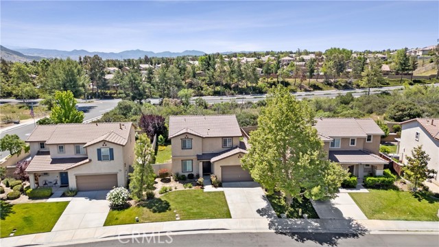 Detail Gallery Image 5 of 37 For 1349 Gordon Ct, Beaumont,  CA 92223 - 4 Beds | 3 Baths
