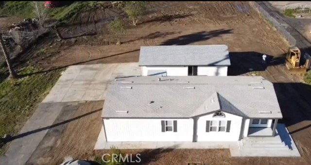 Detail Gallery Image 3 of 22 For 20810 Oleander Ave, Perris,  CA 92570 - 3 Beds | 2 Baths