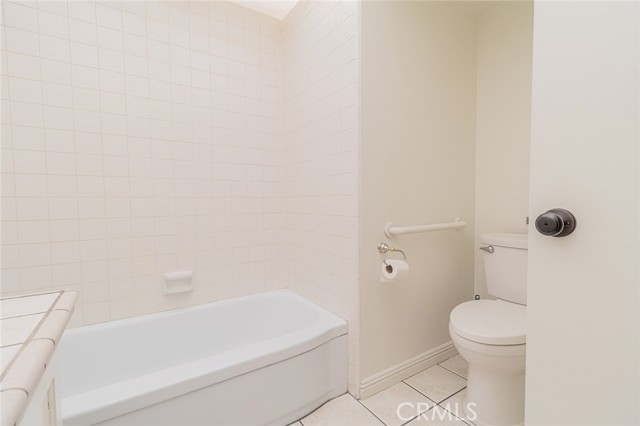 Detail Gallery Image 8 of 28 For 1209 N Puente, Brea,  CA 92821 - 3 Beds | 2 Baths