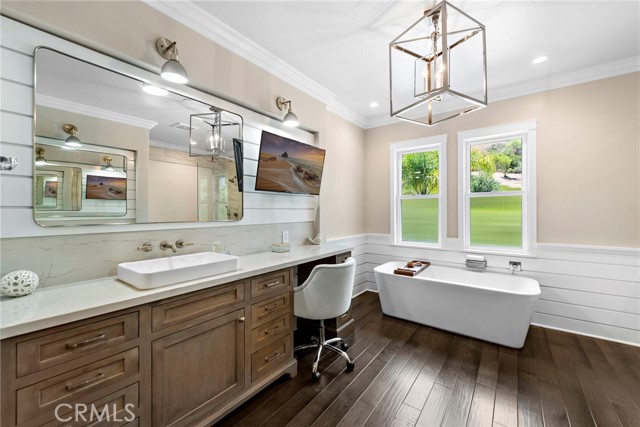 58 Long View Road, Coto de Caza CA: https://media.crmls.org/medias/2482527d-8857-4c2a-a7eb-83922c6df03d.jpg