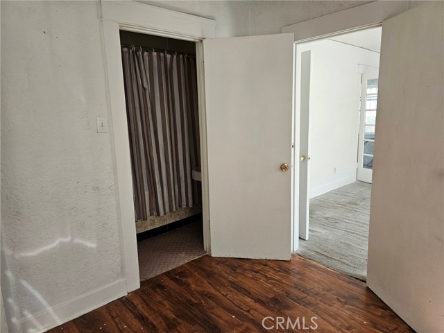 224 N Bixel, Los Angeles CA: https://media.crmls.org/medias/248287a2-d82d-4a54-93ae-bfb9496f76b5.jpg