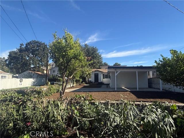 Detail Gallery Image 3 of 52 For 10358 Eldora Ave, Sunland,  CA 91040 - 2 Beds | 2 Baths