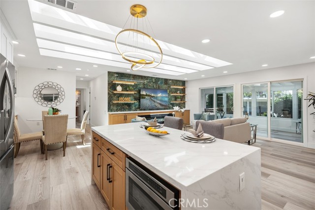 5354 Algarrobo, Laguna Woods CA: https://media.crmls.org/medias/24834147-3e00-47eb-b430-200e20117c12.jpg