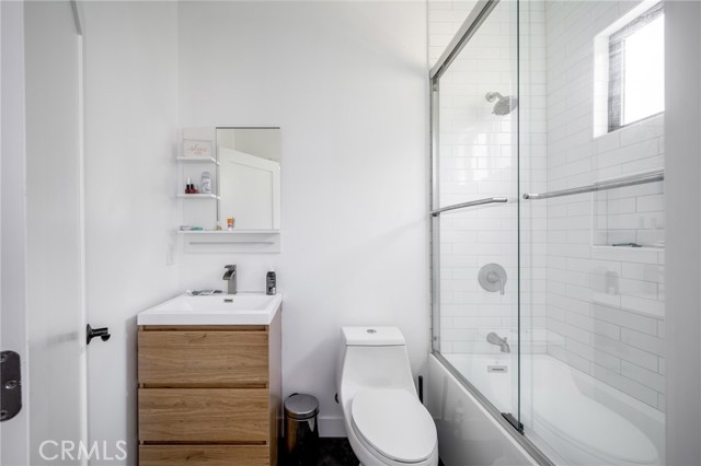 Detail Gallery Image 16 of 30 For 5826 Craner Ave, North Hollywood,  CA 91601 - – Beds | – Baths