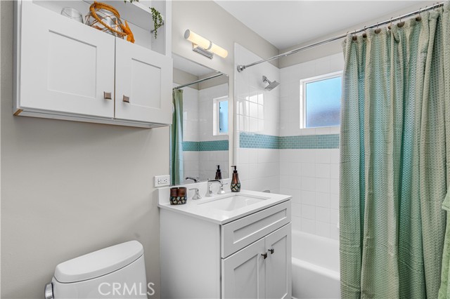 Detail Gallery Image 21 of 42 For 2427 W 239th St, Torrance,  CA 90501 - 3 Beds | 2 Baths