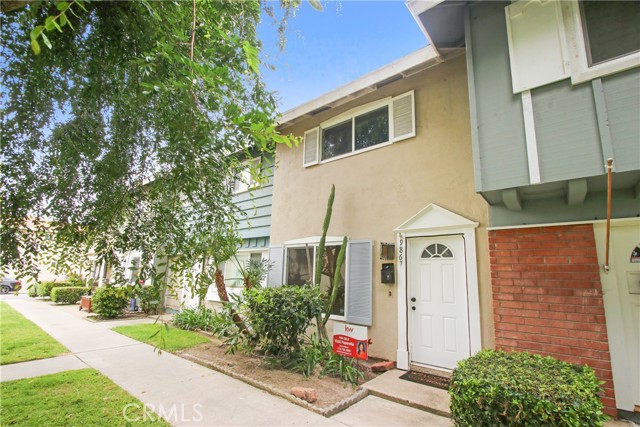 Detail Gallery Image 1 of 24 For 9867 Cornwall Dr, Huntington Beach,  CA 92646 - 2 Beds | 1/1 Baths